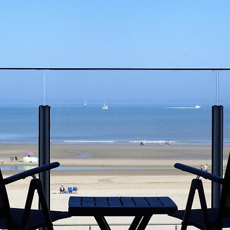 North Sea View Studio With Parking Middelkerke Luaran gambar
