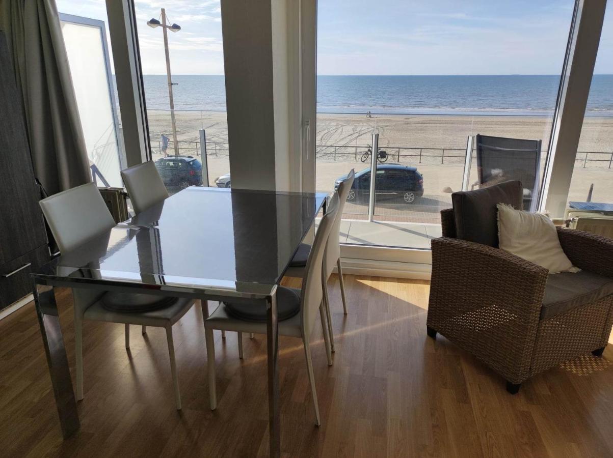 North Sea View Studio With Parking Middelkerke Luaran gambar