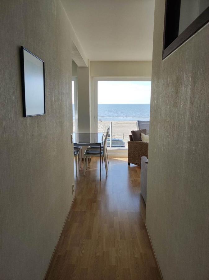 North Sea View Studio With Parking Middelkerke Luaran gambar