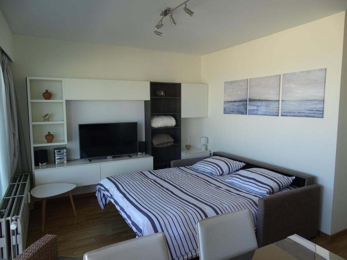 North Sea View Studio With Parking Middelkerke Luaran gambar