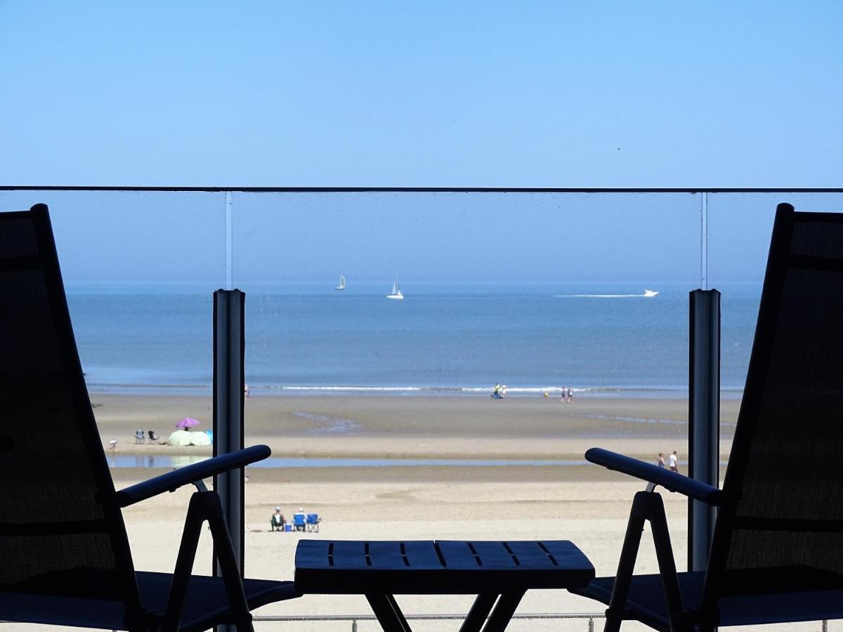 North Sea View Studio With Parking Middelkerke Luaran gambar